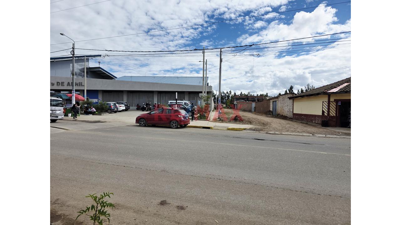 🏡 ¡Oportunidad Única En Chupaca! Terreno Urbano Estratégico Al Costado Del Colegio 19 De Abril Por La Av. Los Heroes - Documentos Saneados En Registros Publicos. — foto 13
