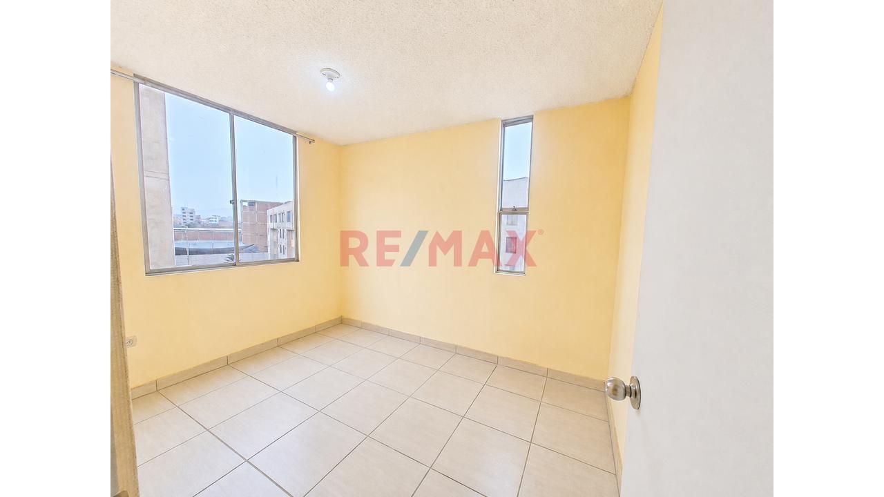Departamento Duplex En Venta Dentro De Condominio Tambo Verde - Carabayllo — foto 2