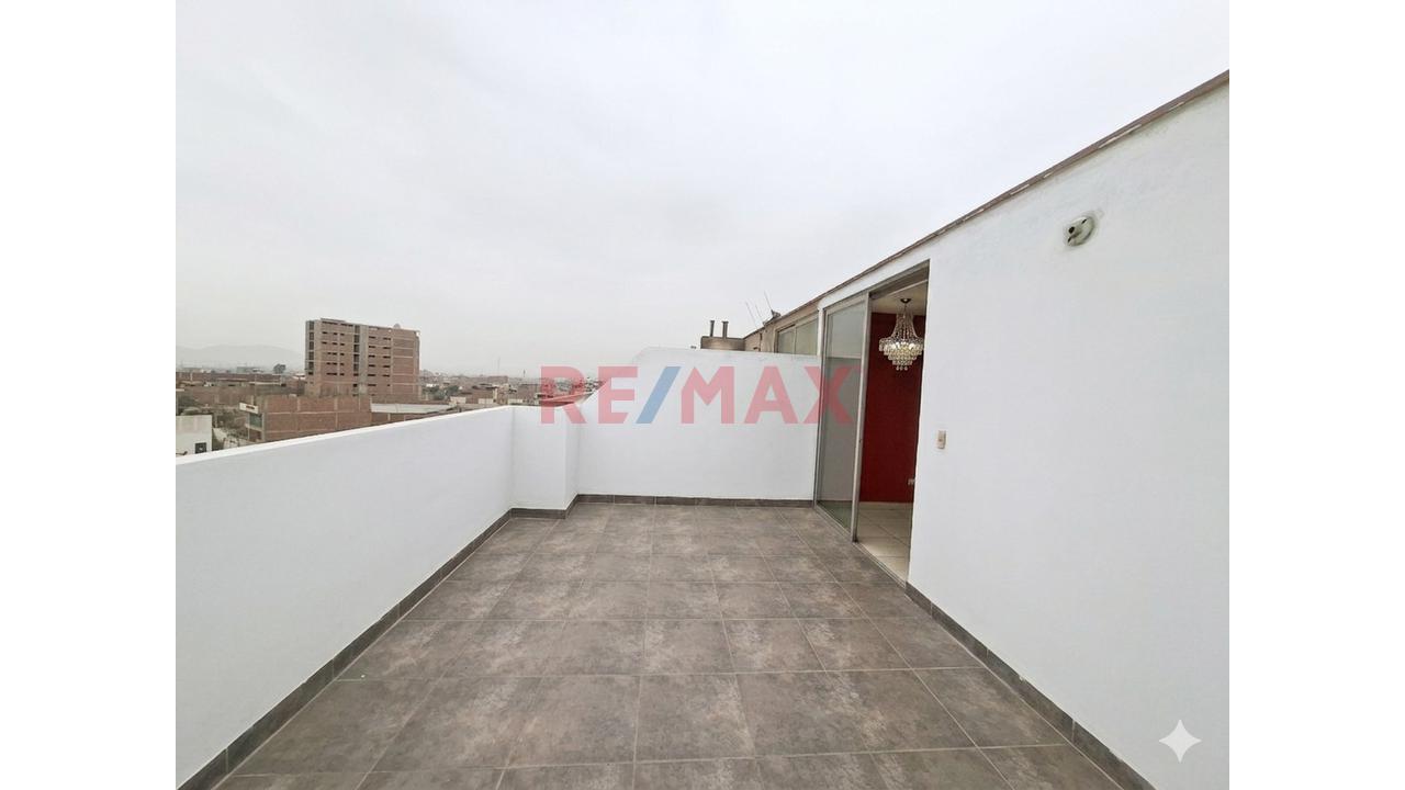 Departamento Duplex En Venta Dentro De Condominio Tambo Verde - Carabayllo — foto 3