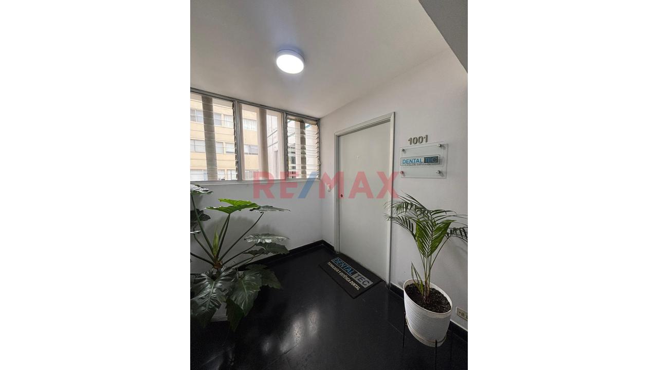 Se Vende Oficina En Zona Estrategica De Miraflores — foto 4
