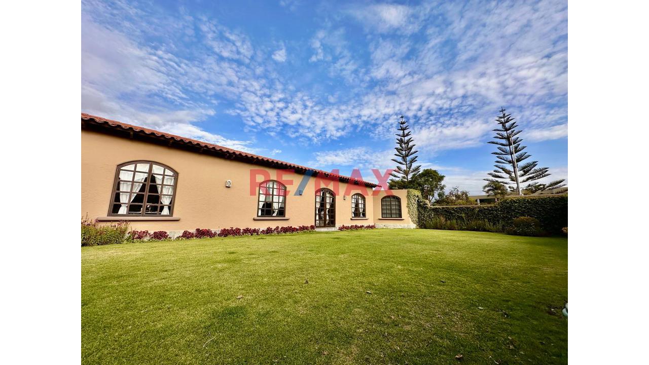 🏡 Residencia Exclusiva | +1,000 M² | Amplitud, Privacidad Y Lujo En Cerro Colorado — Arequipa