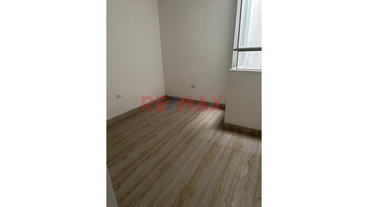 Departamento de 4 dormitorios en Los Olivos, 118 m² — foto 3