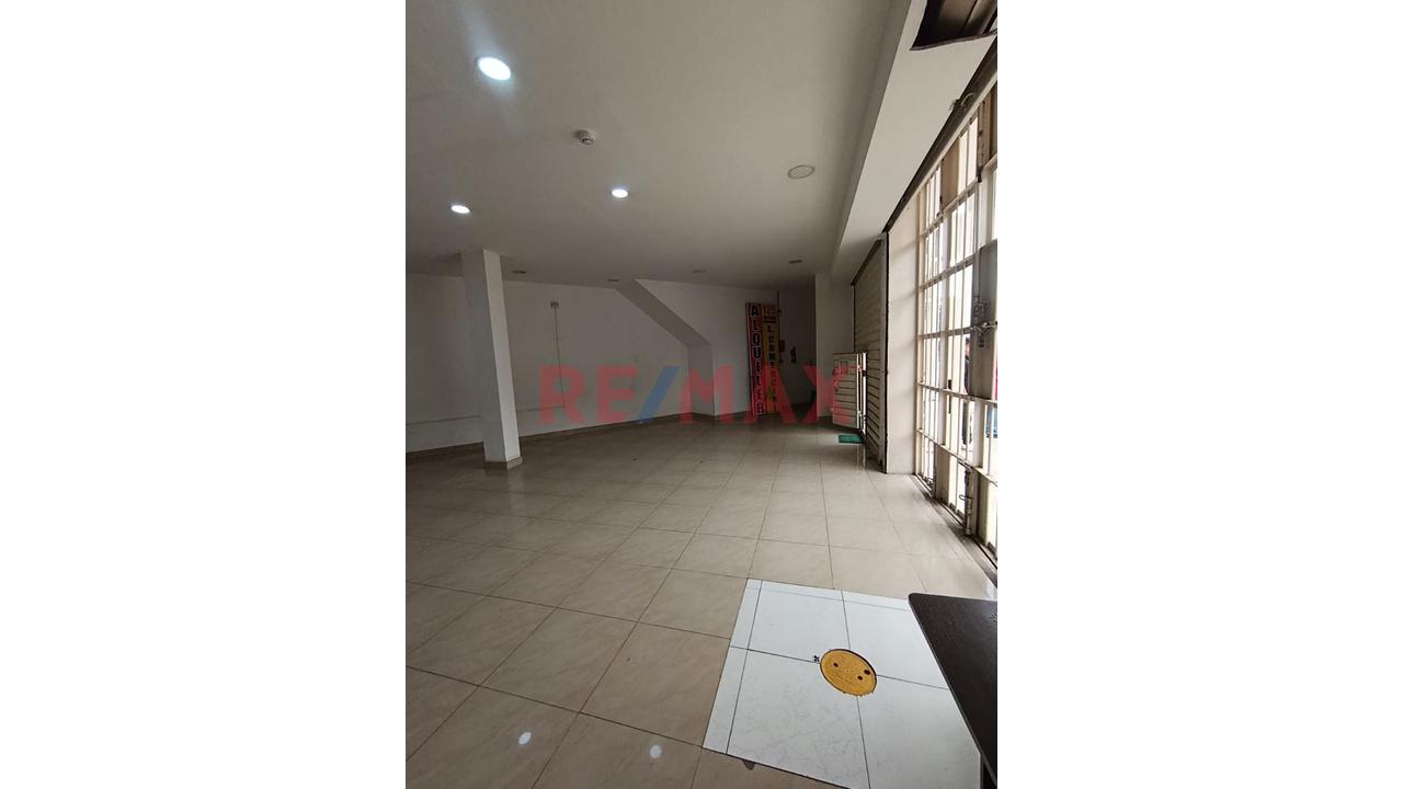 Alquiler De Edificio Comercial – Av. Túpac Amaru, Comas - 3
