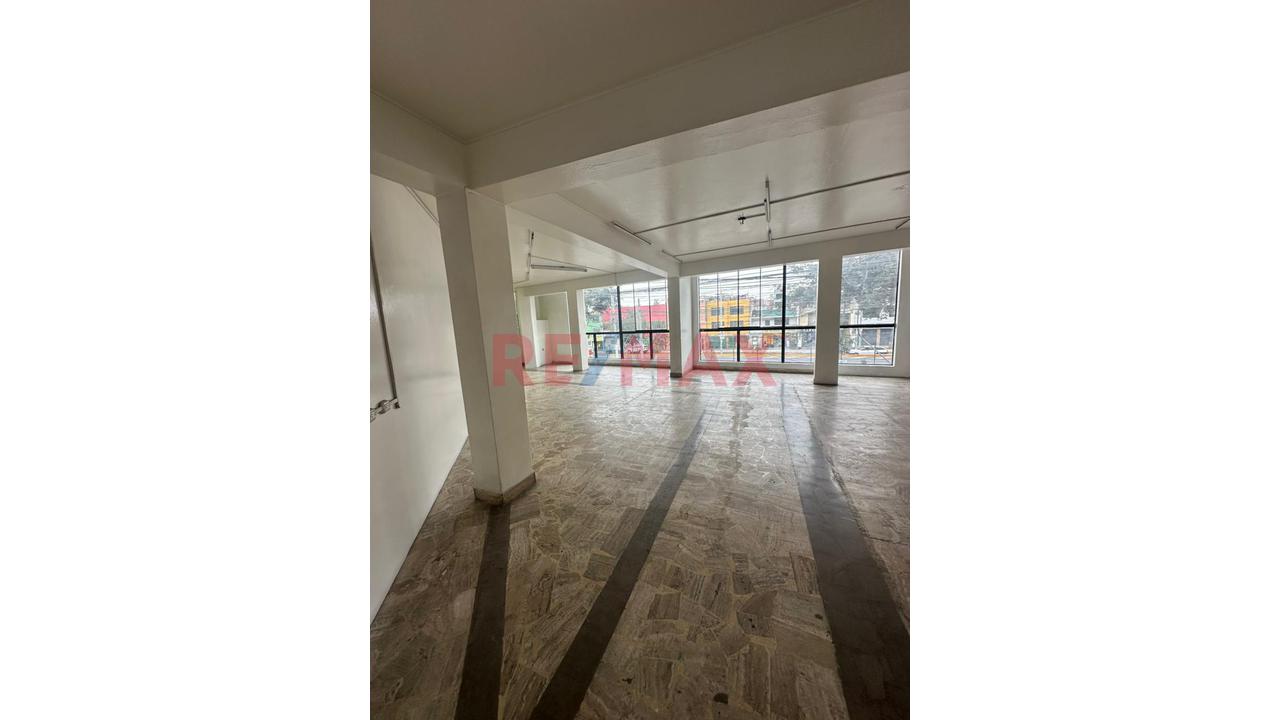 Alquiler De Edificio Comercial – Av. Túpac Amaru, Comas - 12