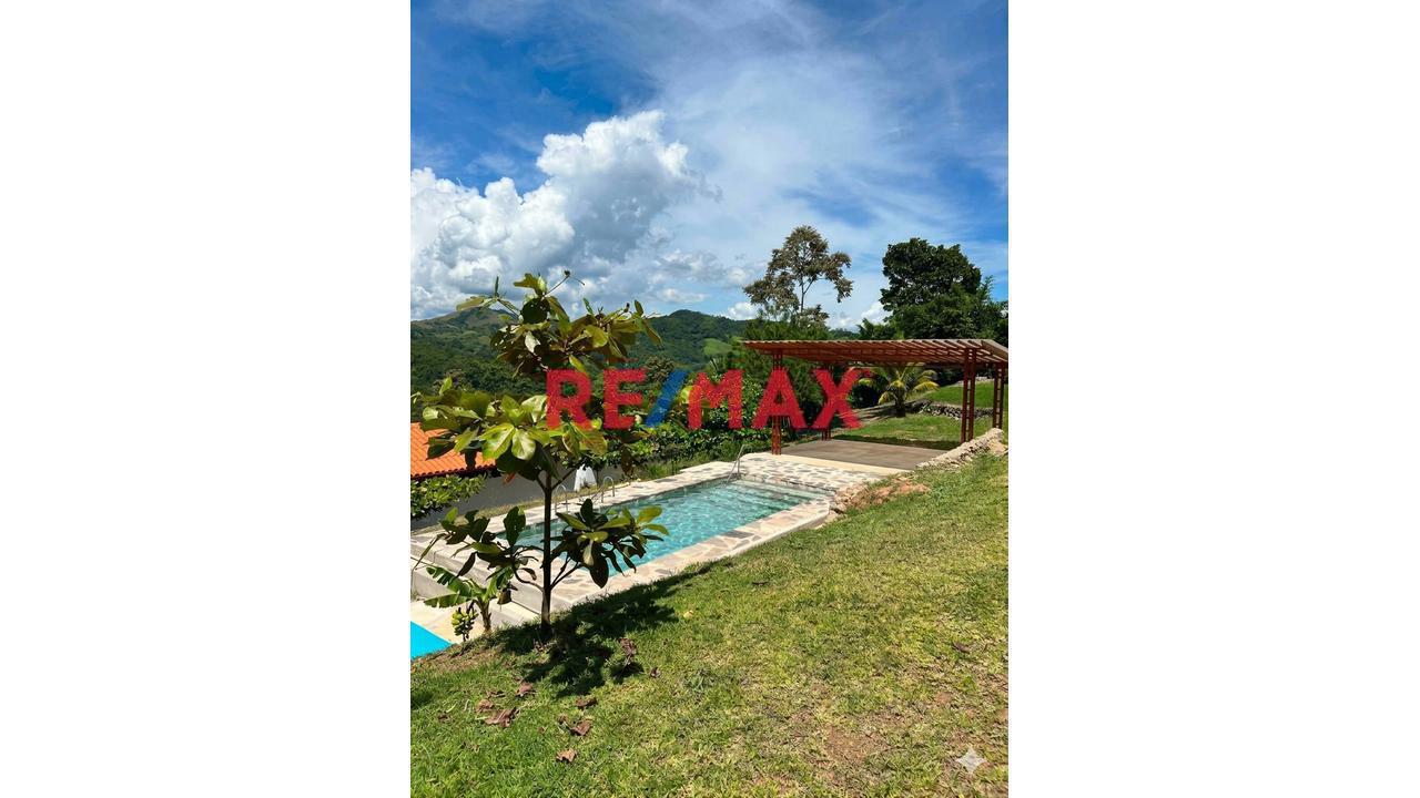 Mas De 1900 M² Con Casa De Estreno Y Piscina – Condominio Las Fincas, Tarapoto