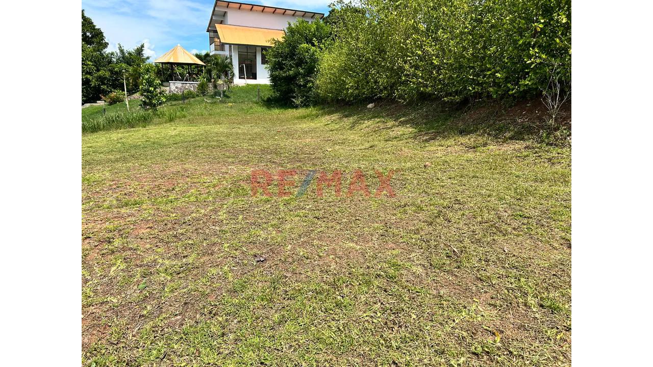 Mas De 1900 M² Con Casa De Estreno Y Piscina – Condominio Las Fincas, Tarapoto — foto 12