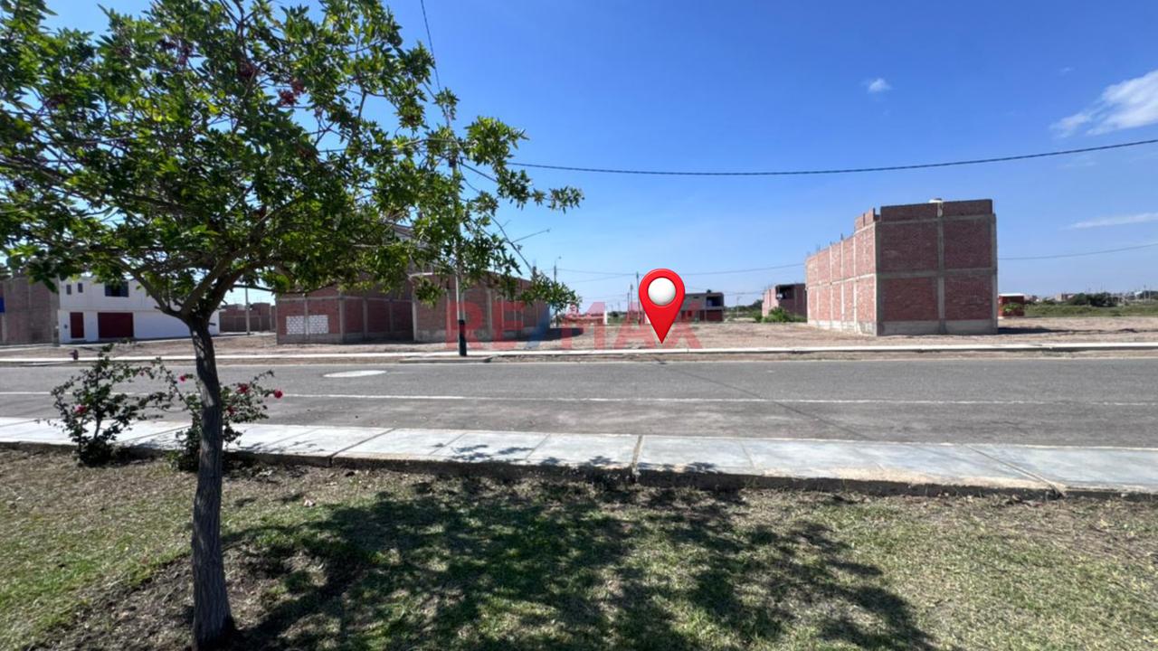Venta De Terreno De 90M2 En Urb. La Ensenada Viii — foto 4
