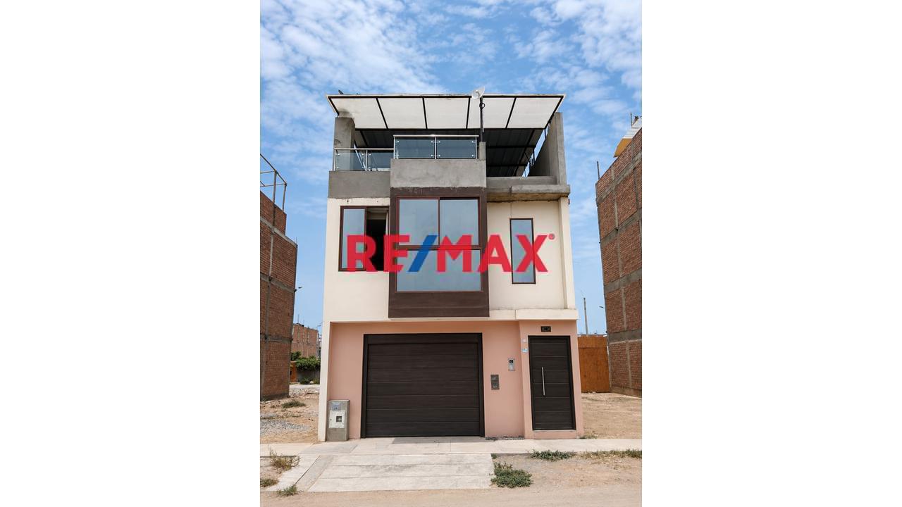 En Venta Casa En Urbanizacion Villa Verde Vi Etapa -Pachacamac