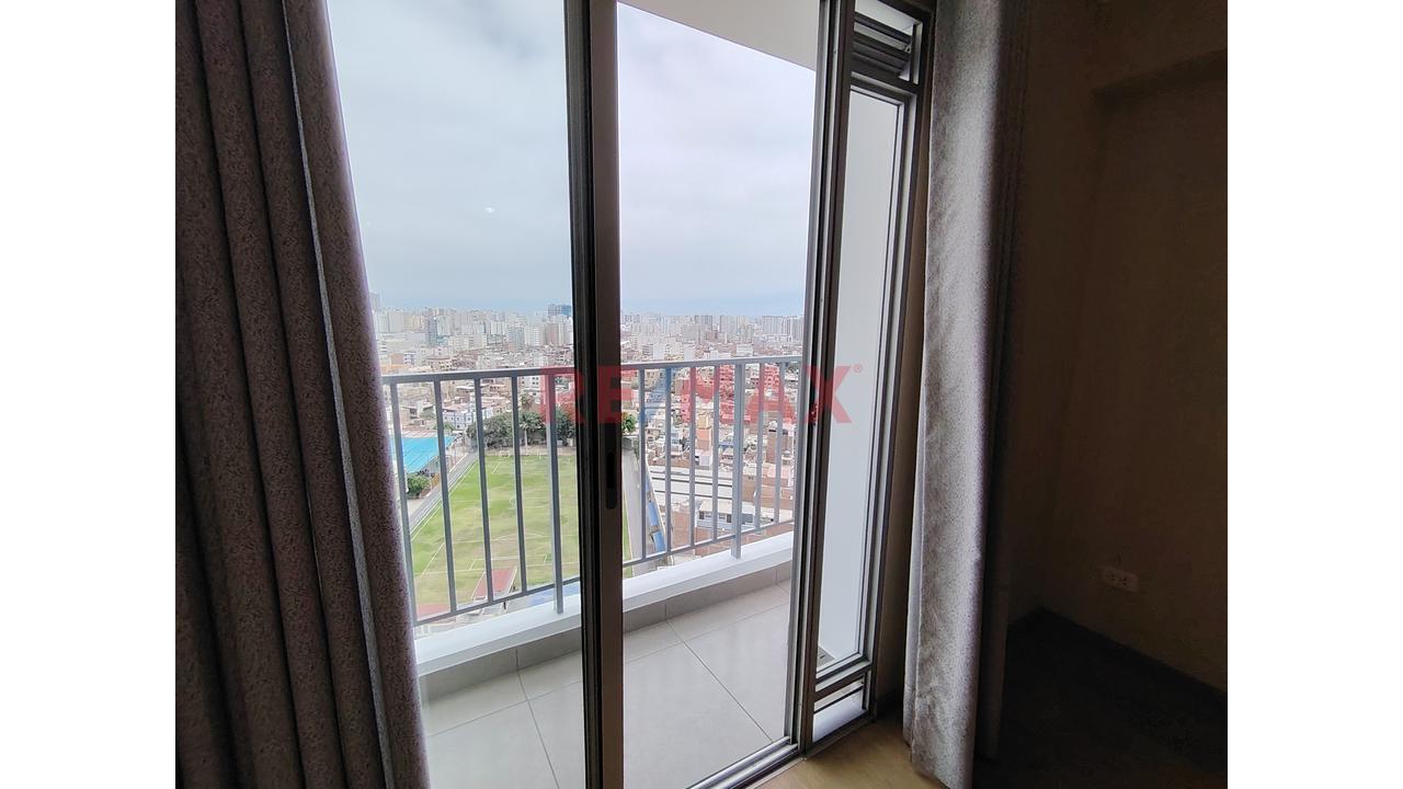 Departamento En Alquiler - Breña — foto 2