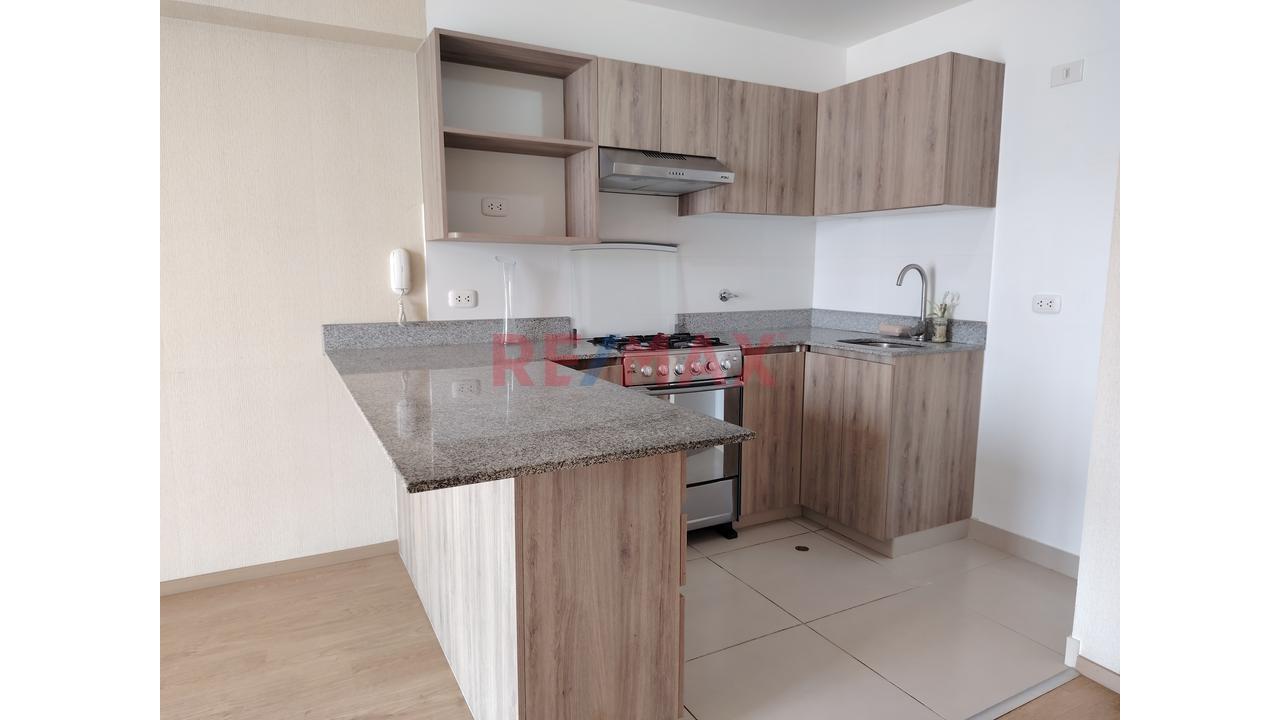 Departamento En Alquiler - Breña — foto 3
