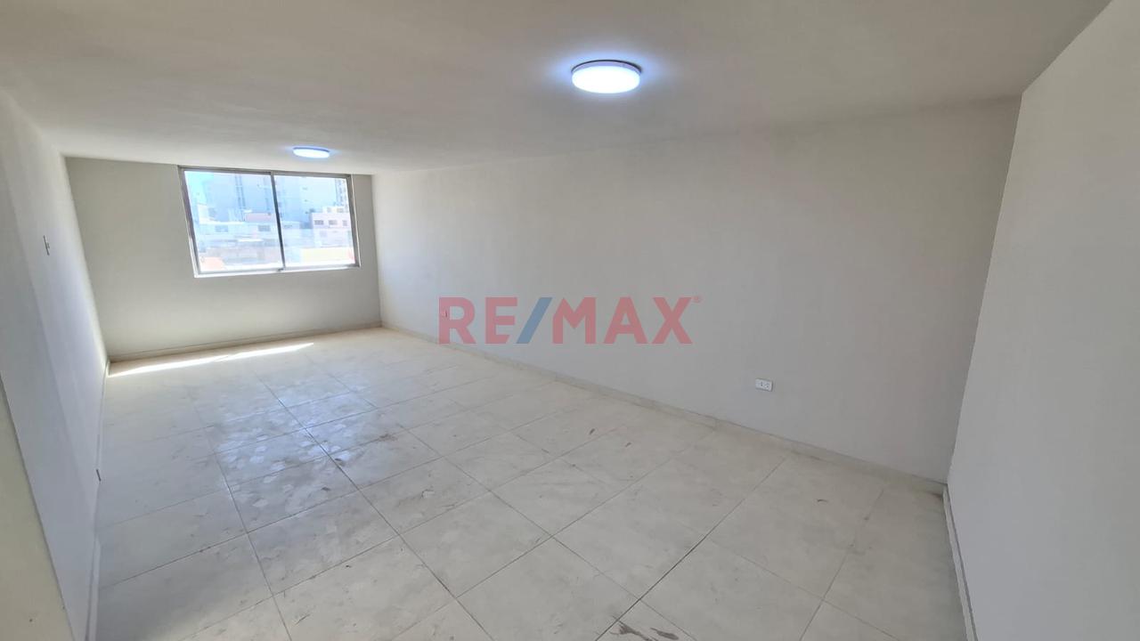 🏪 Casa Comercial En Alquiler A Media Cuadra De Av. Ejercito En Yanahuara 🚀 - 3