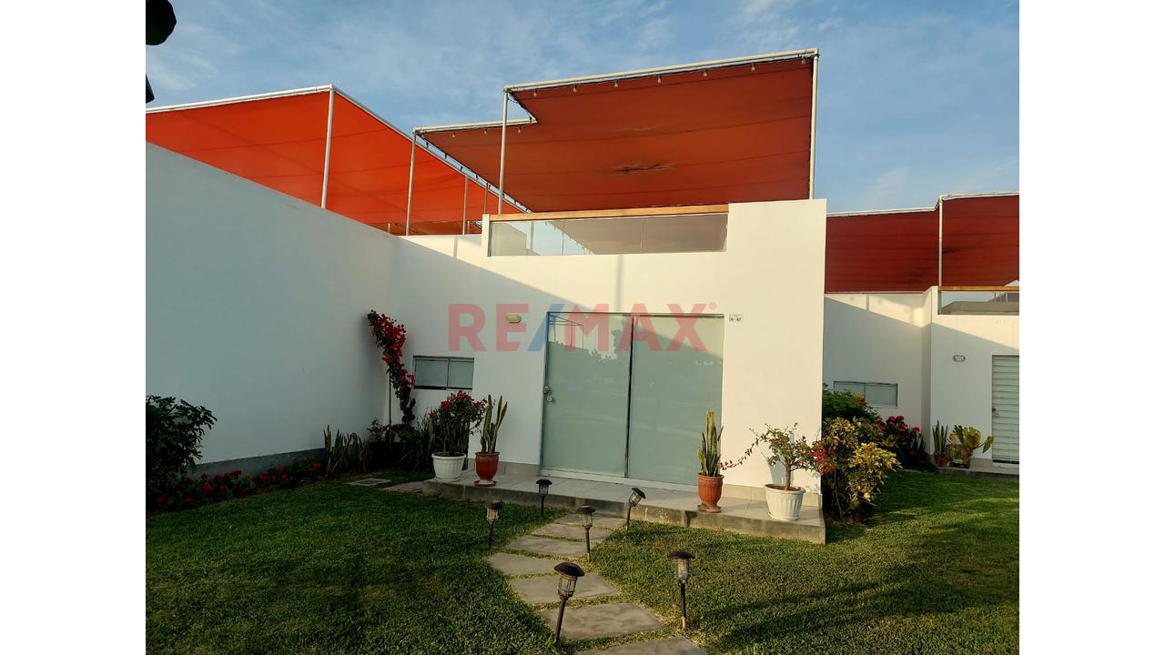 Casa De Playa En Alquiler - 1