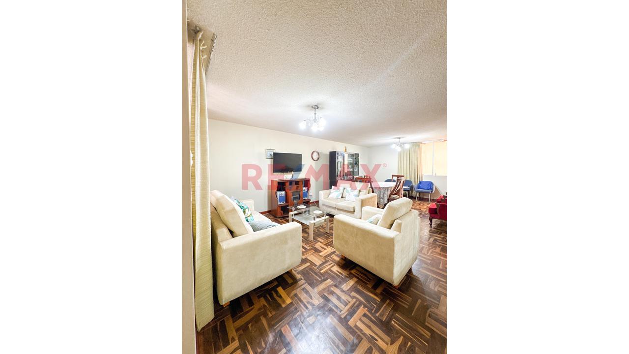 🏡 Primer Piso Independiente Tipo Casa En Venta – La Perla - 5