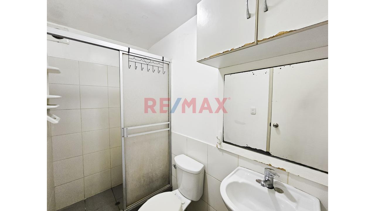 Venta De Moderno Departamento En Primer Piso En Condominio Full Amenities – Breña — foto 6