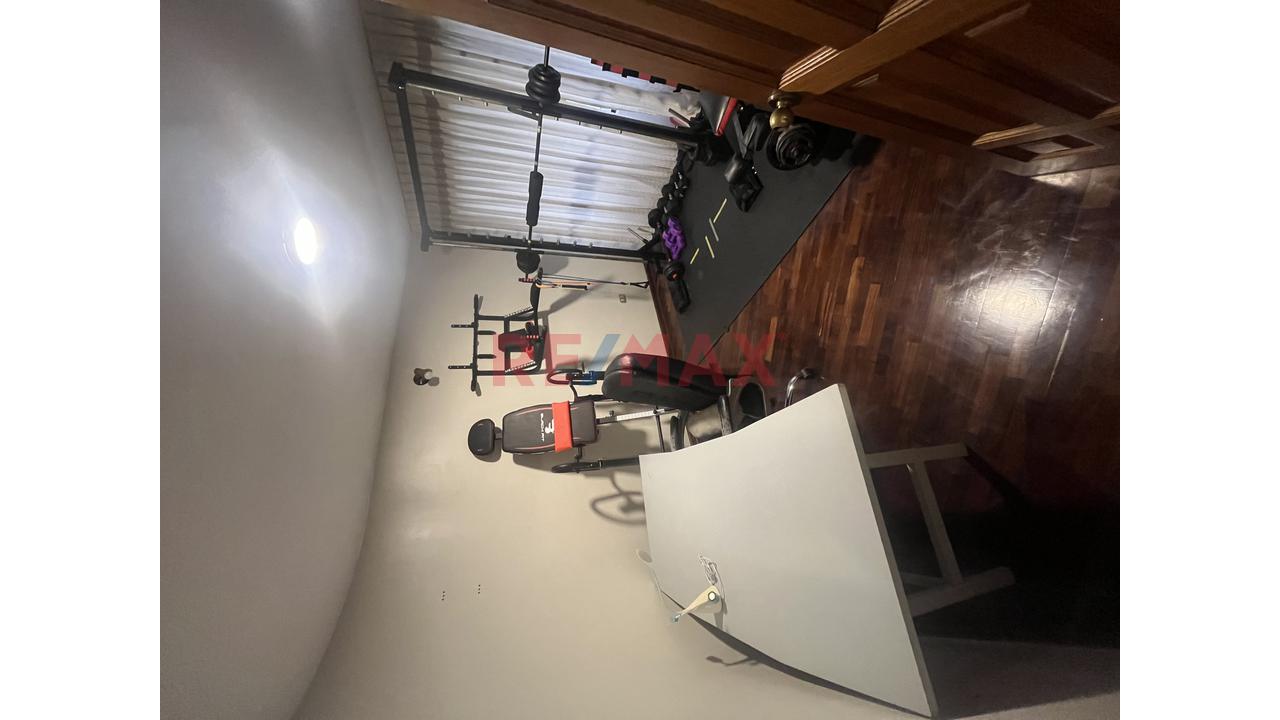 Alquilo Departamento 200M2 Urb Higuereta — foto 6