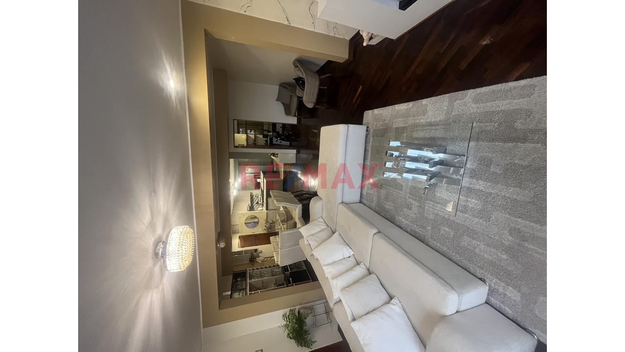 Alquilo Departamento 200M2 Urb Higuereta — foto 7