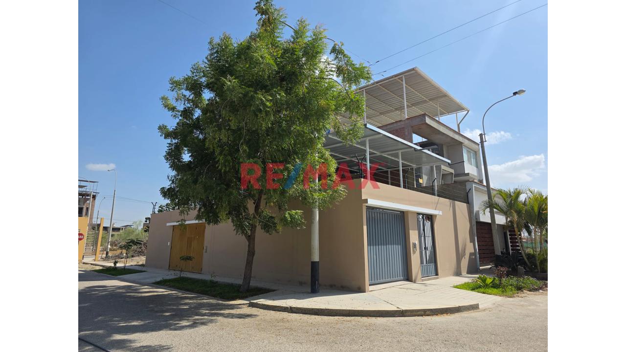🏡✨ Casa En Venta En Urb. Las Casuarinas — Exclusividad, Comodidad Y Excelente Ubicación 🔥 - 1