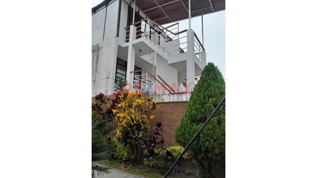 Alquilo Casa Frente A Parque | San Borja | Vivienda U Oficina. - 20
