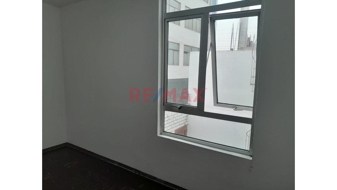 Alquilo Casa Frente A Parque | San Borja | Vivienda U Oficina. — foto 11