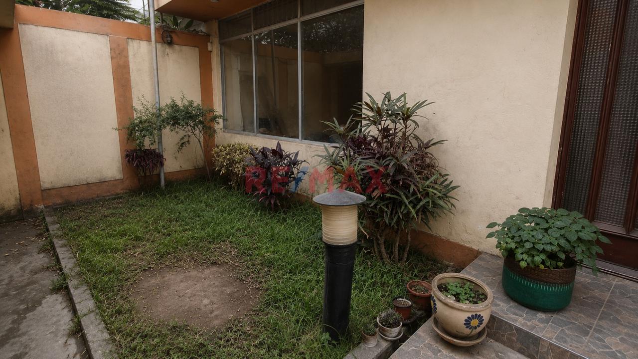 Vendo Casa De 350M² En Surco Oportunidad Unica Para Inversionistas - 15