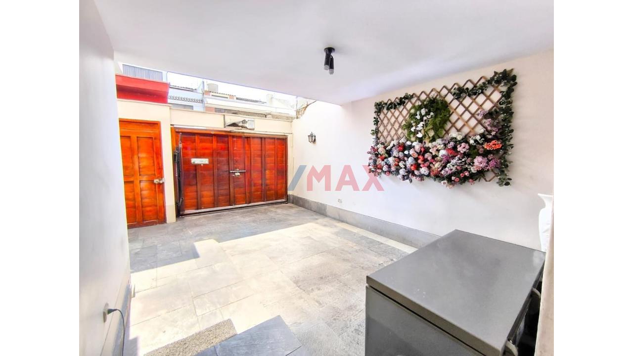 Venta De Casa De 4 Piso En Santiago De Surco De 149M2 Con Cochera - 4