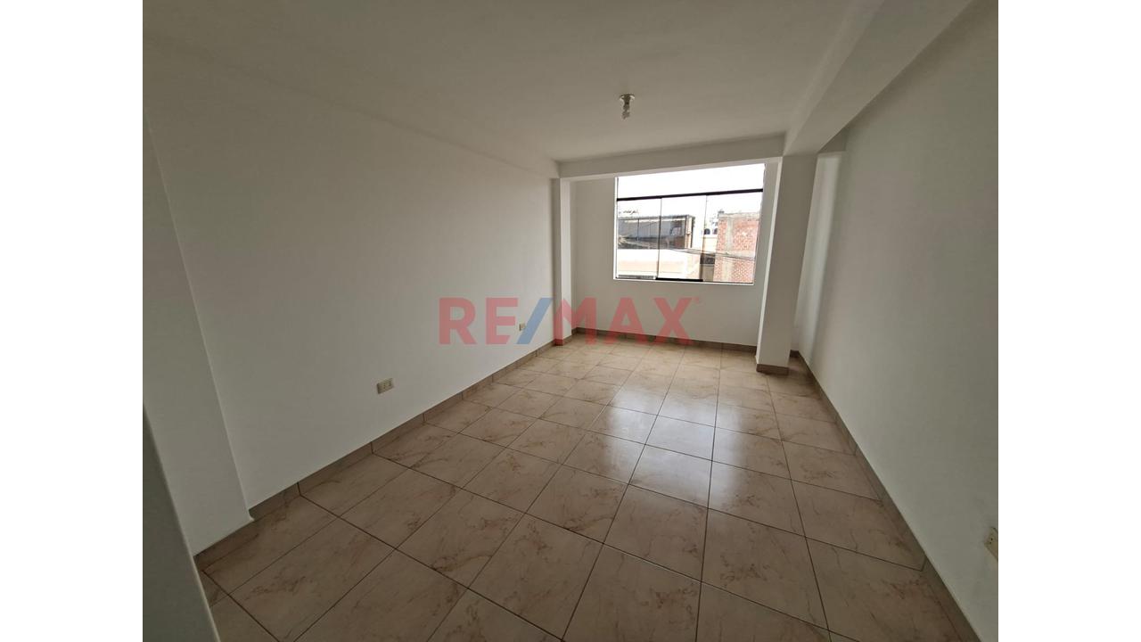 Se Alquila Departamento — foto 2