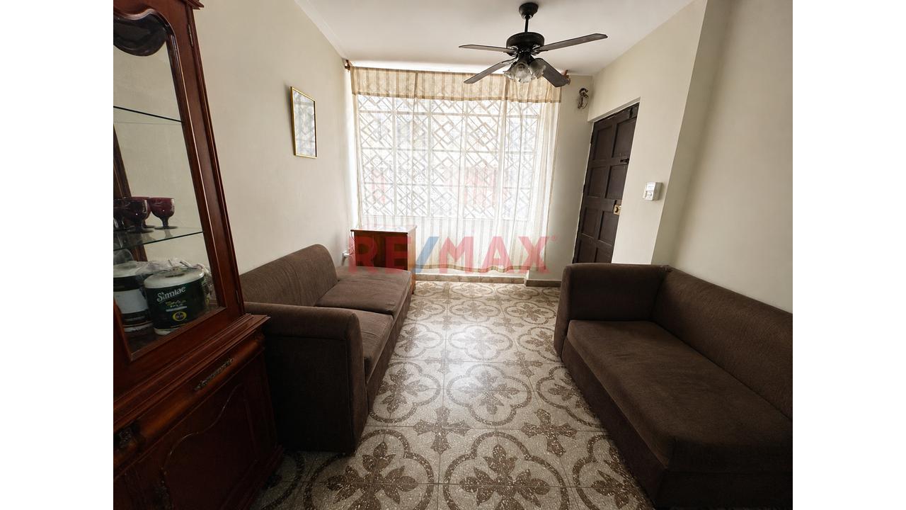 Se Vende Casade 2 Pisos En  Comas — foto 6