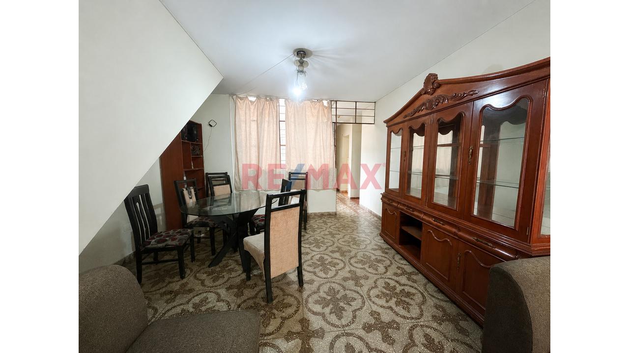 Se Vende Casade 2 Pisos En  Comas — foto 5