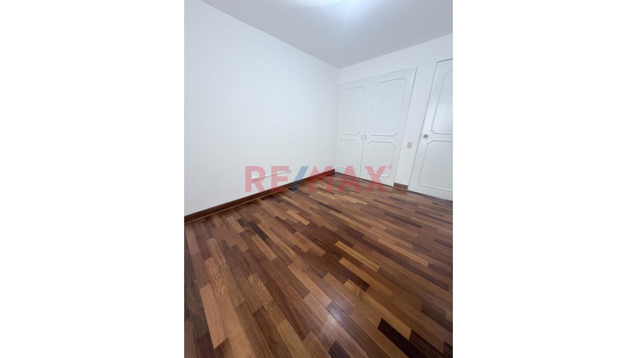 Se Vende Lindo Departamento En Calle Dos De Mayo San Isidro Cerca A Wong — foto 10