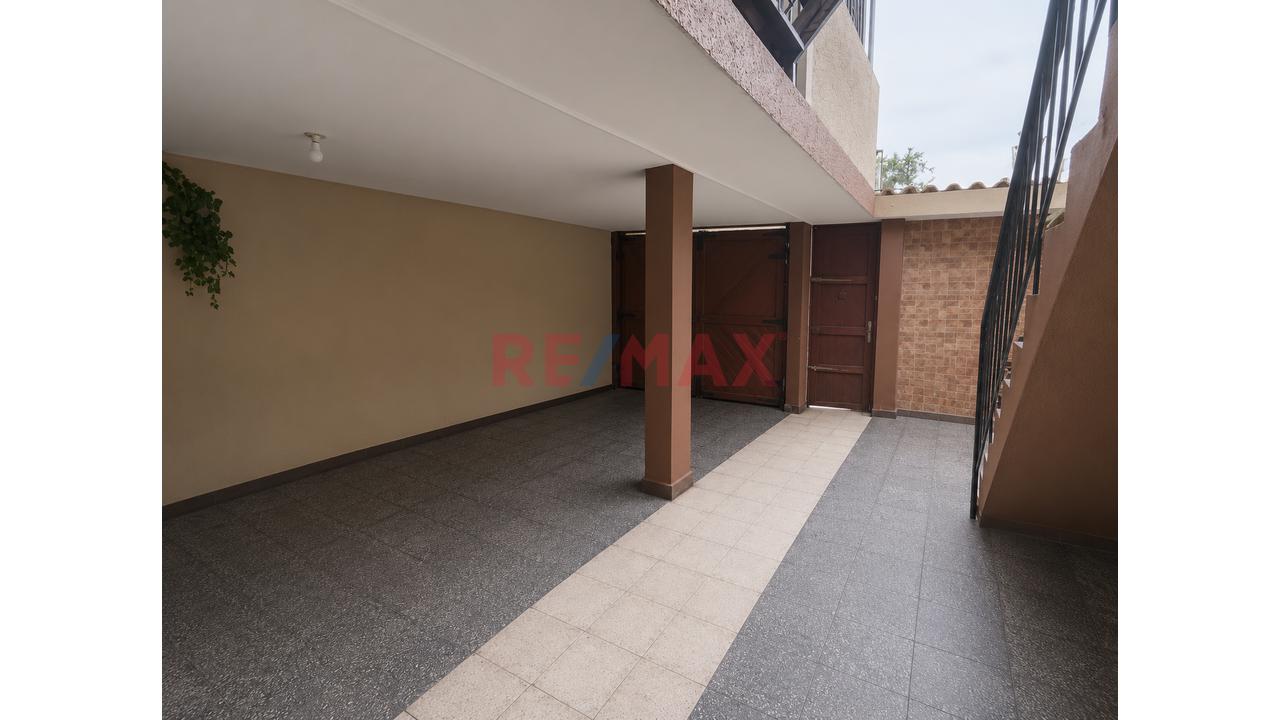 🚨 Oportunidad Con Doble Potencial: Vivienda + Negocio En Una Sola Propiedad 🚨 - 20