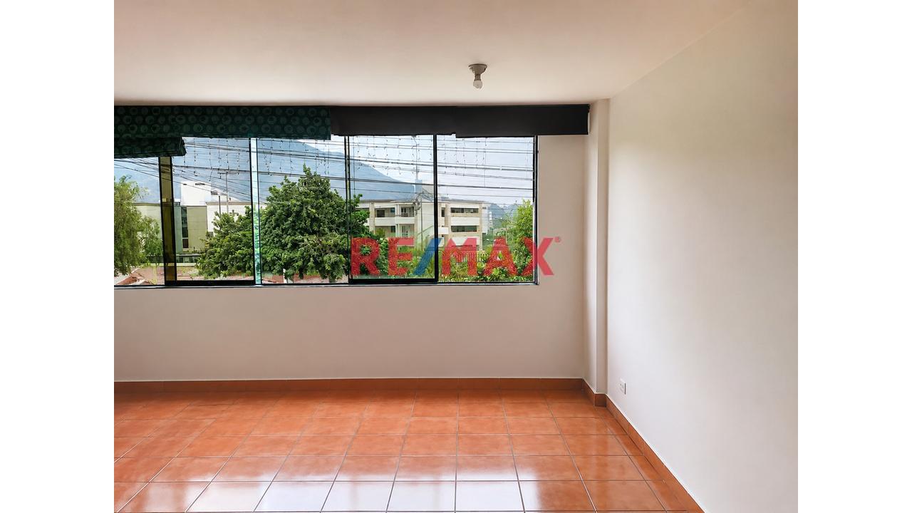 🏢 Departamento Exclusivo En Segundo Piso | 📍 Urb. La Capilla - La Molina
