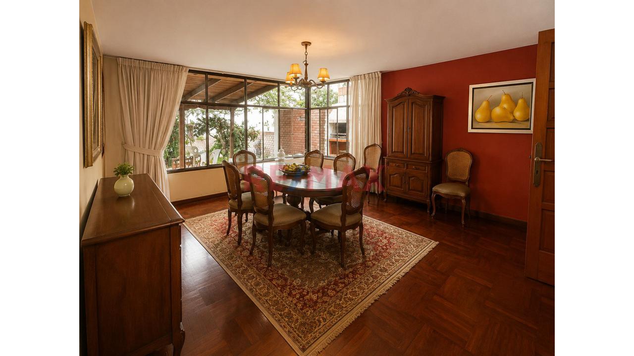 Casa Con Piscina Y Gran Potencial En Terreno De 1,150 M² — foto 8