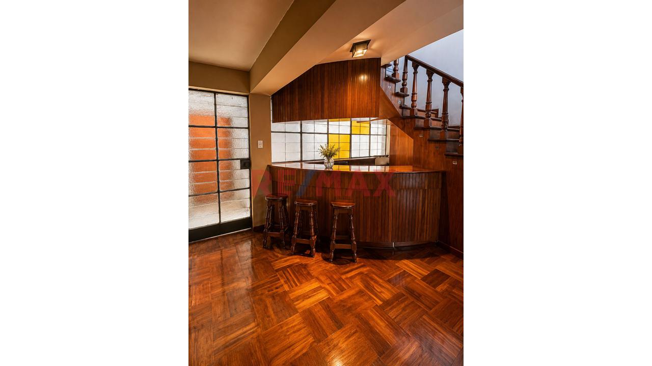 Casa Con Piscina Y Gran Potencial En Terreno De 1,150 M² — foto 7