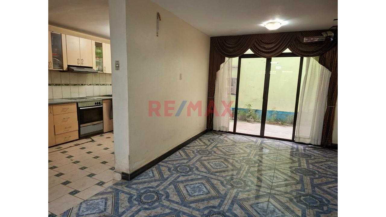 Se Alquila Local En Av Chimpu Ocllo Altamente Comercial Carabayllo - 10