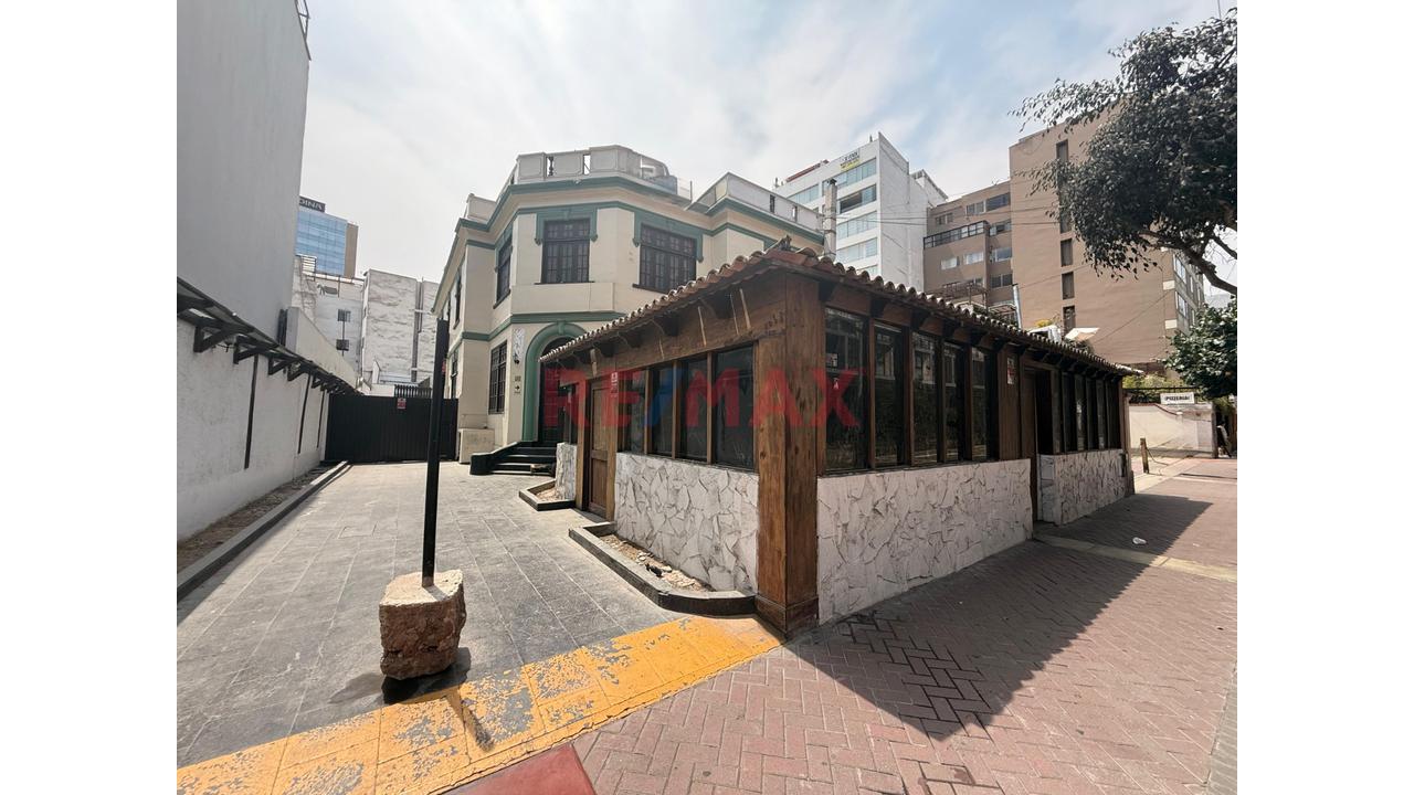 Terreno En Venta – Alto Potencial Comercial Y Residencial En Miraflores (Calle Schell) - 4
