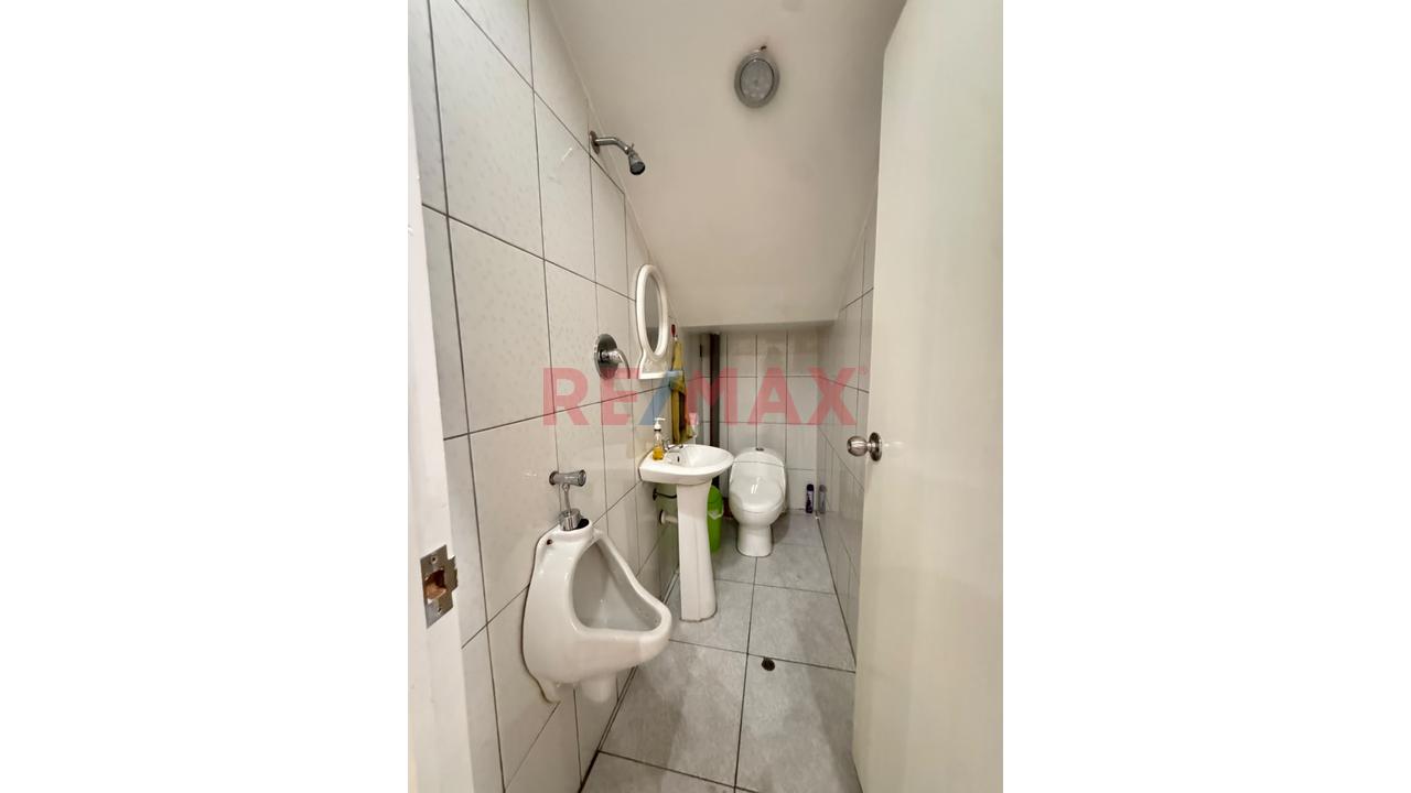 ¡Gran Oportunidad Venta De Casa De 4 Pisos En Casco Gris - Socabaya! 🏡✨ — foto 9
