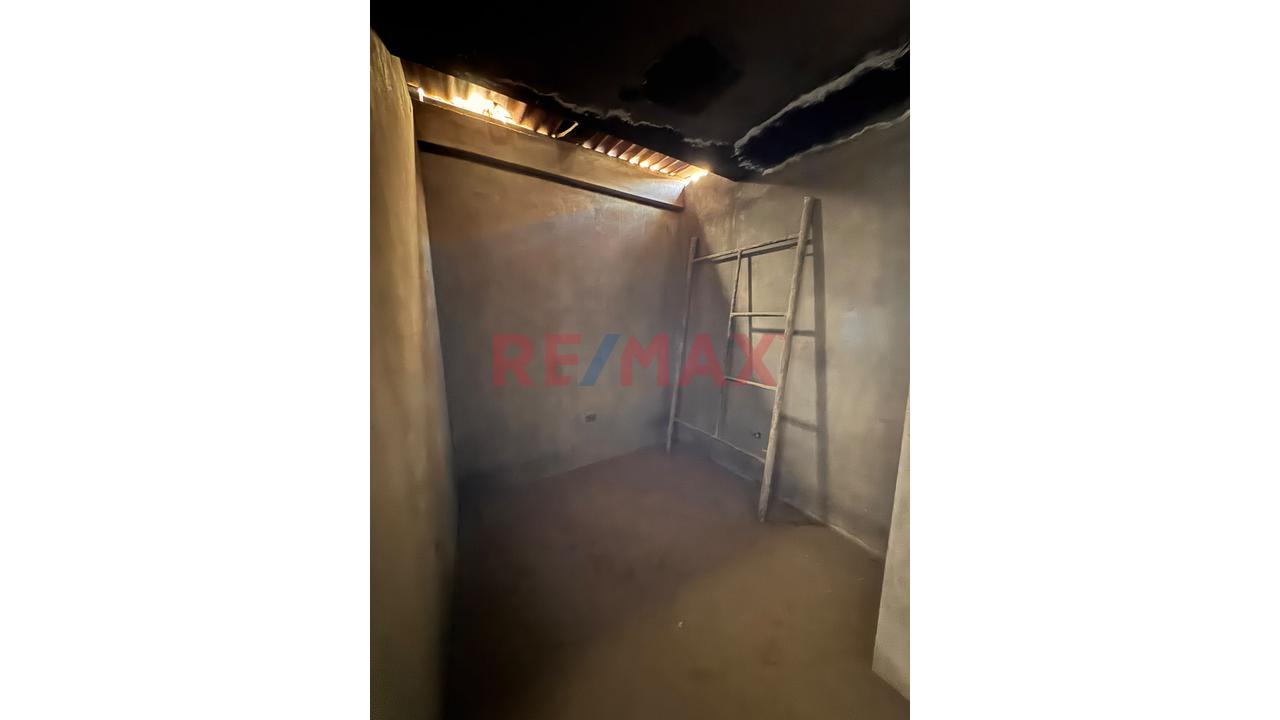 ¡Gran Oportunidad Venta De Casa De 4 Pisos En Casco Gris - Socabaya! 🏡✨ — foto 4