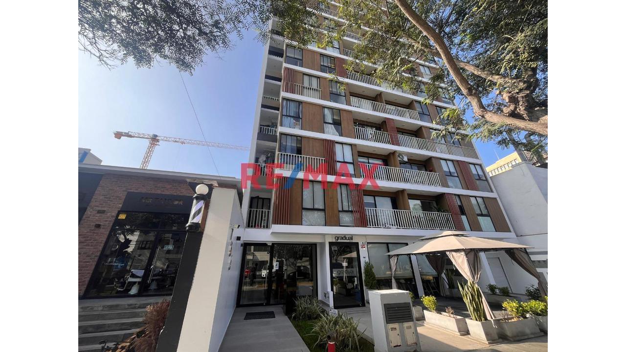 Venta De Departamento De 58M2 En Jesus Maria En El Piso 13