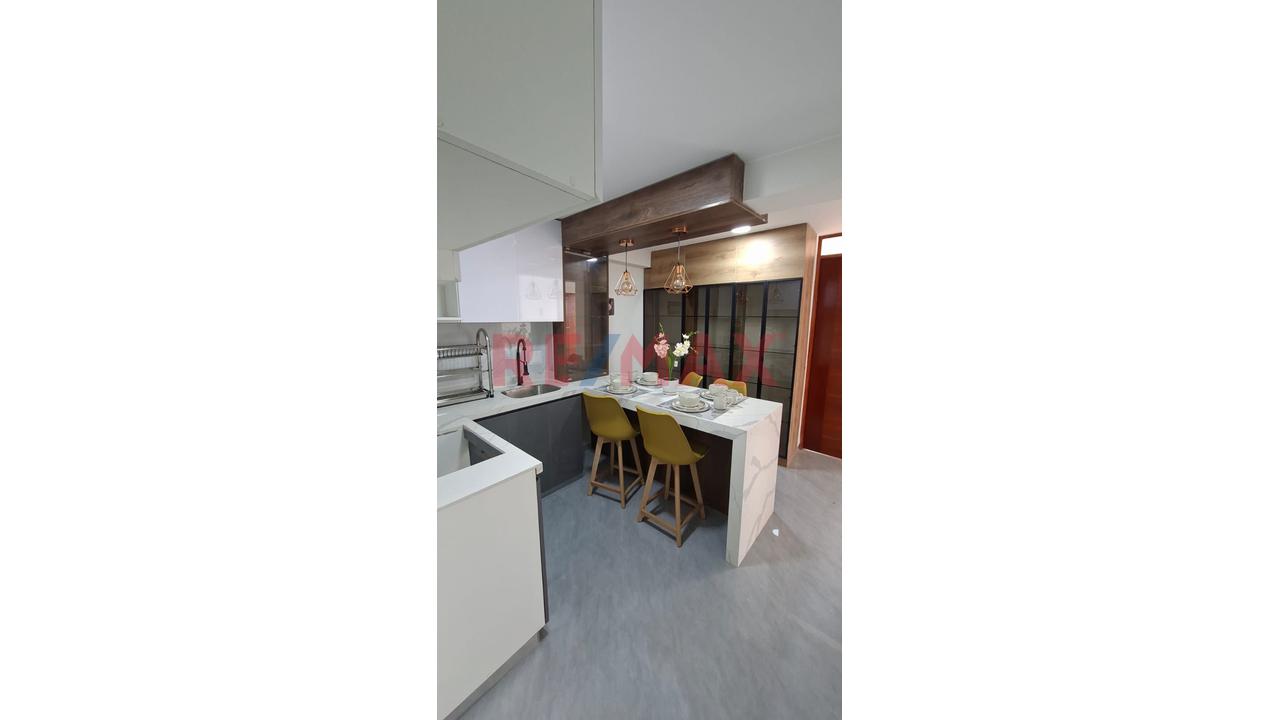 Se Vende Departamento En Villa Maria Del Triunfo De Estreno — foto 5