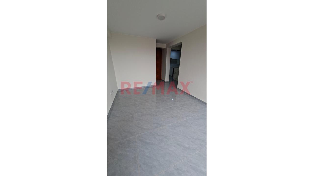 Se Vende Departamento En Villa Maria Del Triunfo De Estreno — foto 11