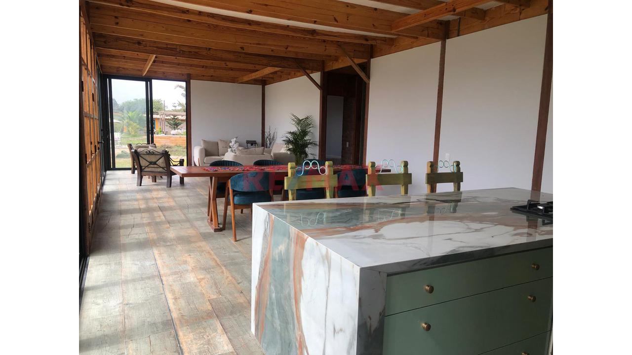 Se Vende Terreno En Mala Con Hermosa Y Moderna Casa De Campo - 4