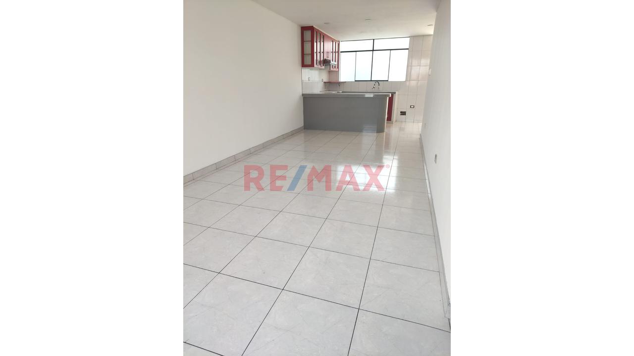 Venta Departamento En Smp Entre Las Avenidas Universitaria E Izaguirre — foto 10