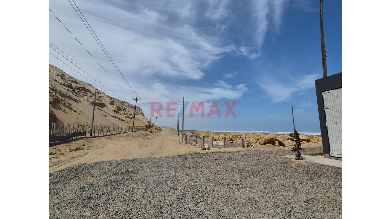 Terreno En Venta Frente A Malecón San Marino - 3