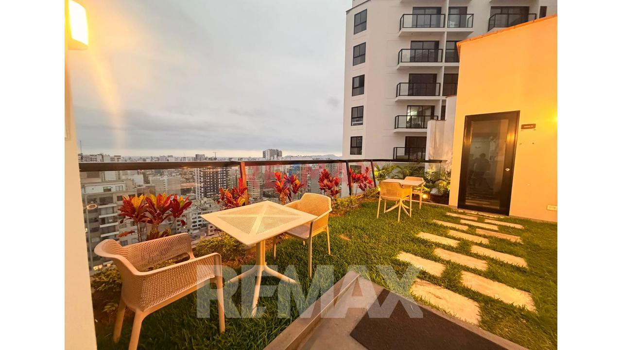 Exclusivo Departamento Moderno Frente Al Campo De Marte | Jesús María — foto 14