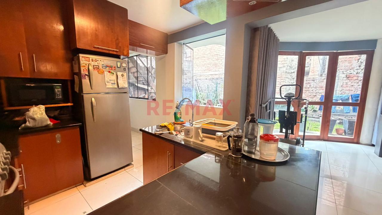 Villa María Del Triunfo**  – Casa + Vivienda + Taller + Negocio Todo En Uno Cerca Ala Municipalidad — foto 8