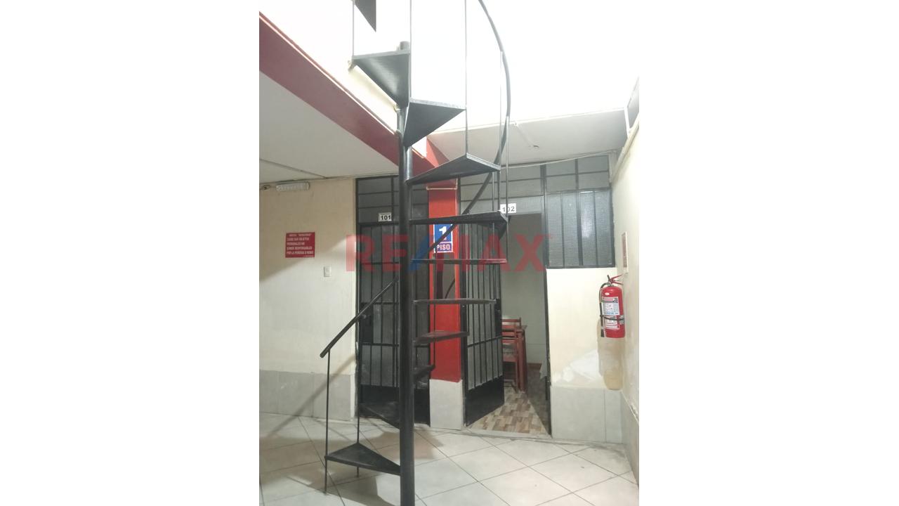 Oportunidead De Venta - Hostal Amoblado A 3 Minutos Del Paque 15 De Junio Huaycan - 10