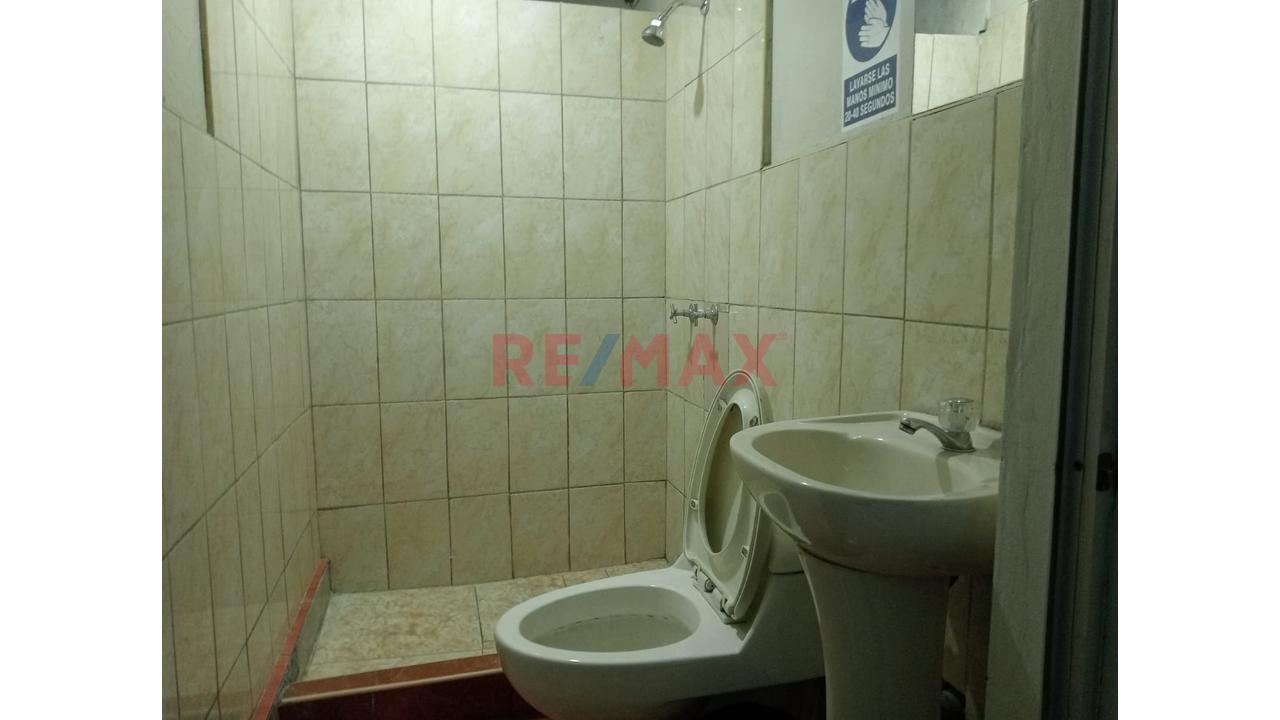 Oportunidead De Venta - Hostal Amoblado A 3 Minutos Del Paque 15 De Junio Huaycan - 12