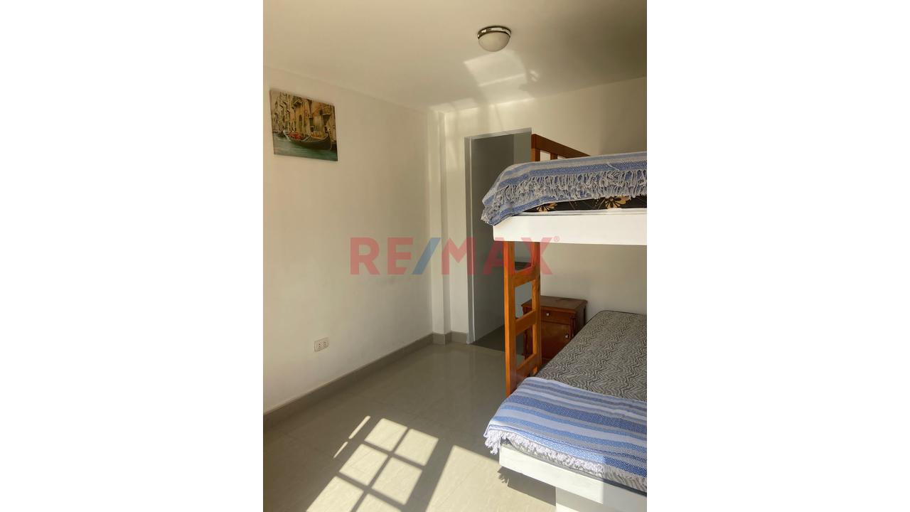 Casa Con Piscina En Venta - 7