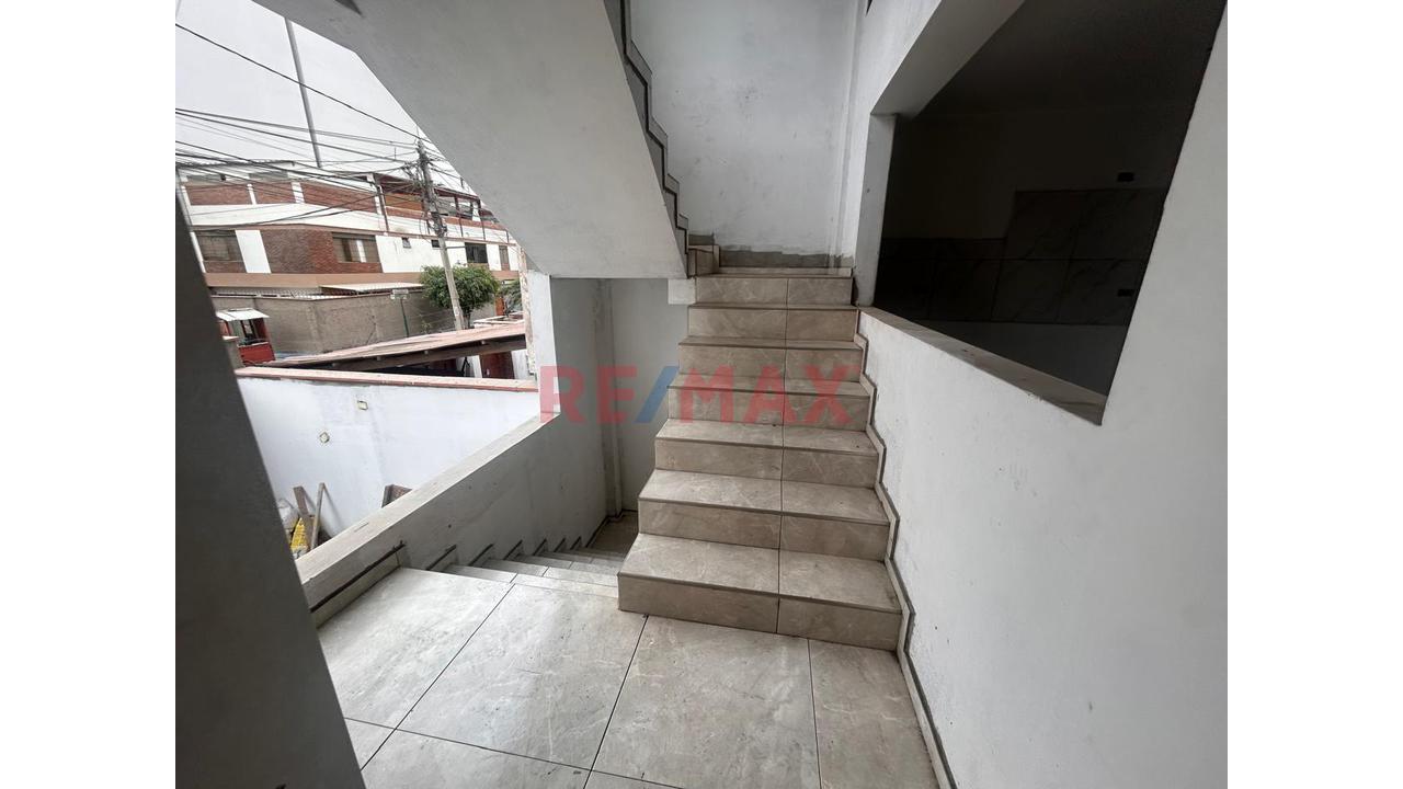 Vendo Departamento 2Do Piso De 98M² En Surquillo — foto 13