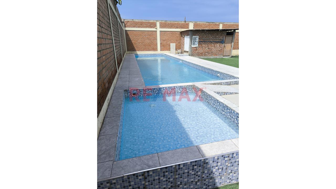 Venta De Casa Ubicado A 01 Cuadra De La Playa - 12